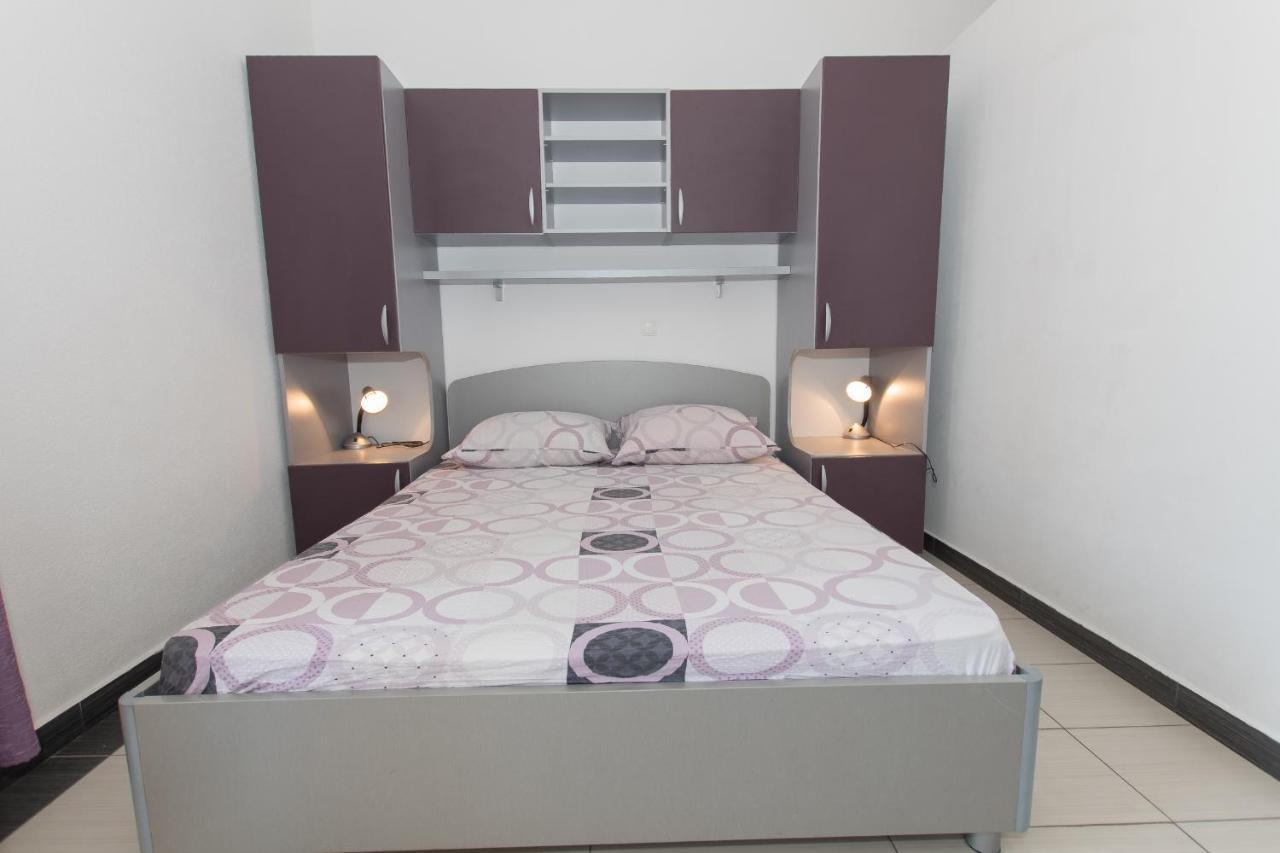 Studio Apartments Zloic In Krvavica Exterior foto