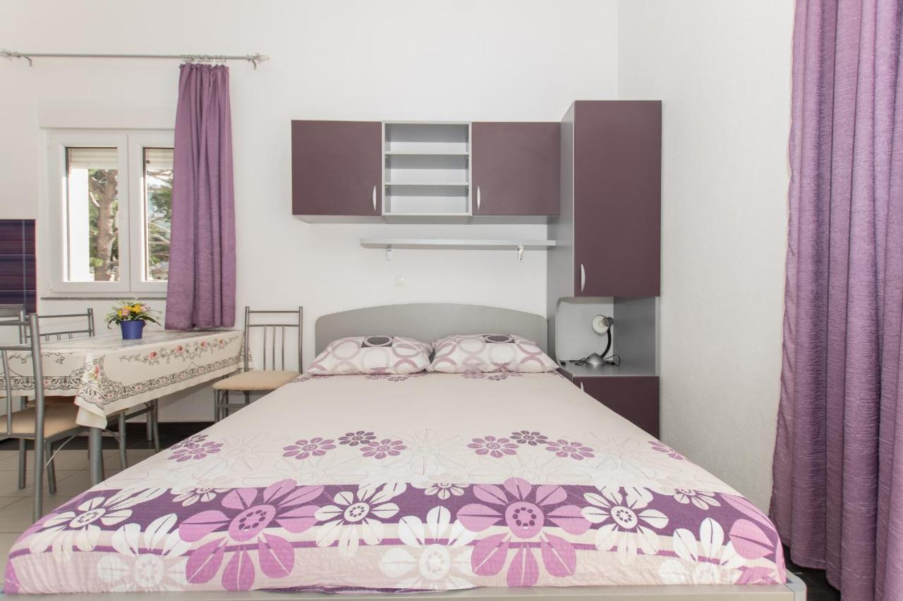 Studio Apartments Zloic In Krvavica Exterior foto